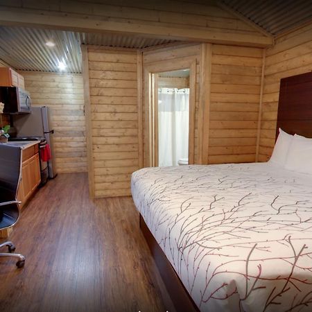 Paradise Rv & Cabins Resort Vinton Zewnętrze zdjęcie